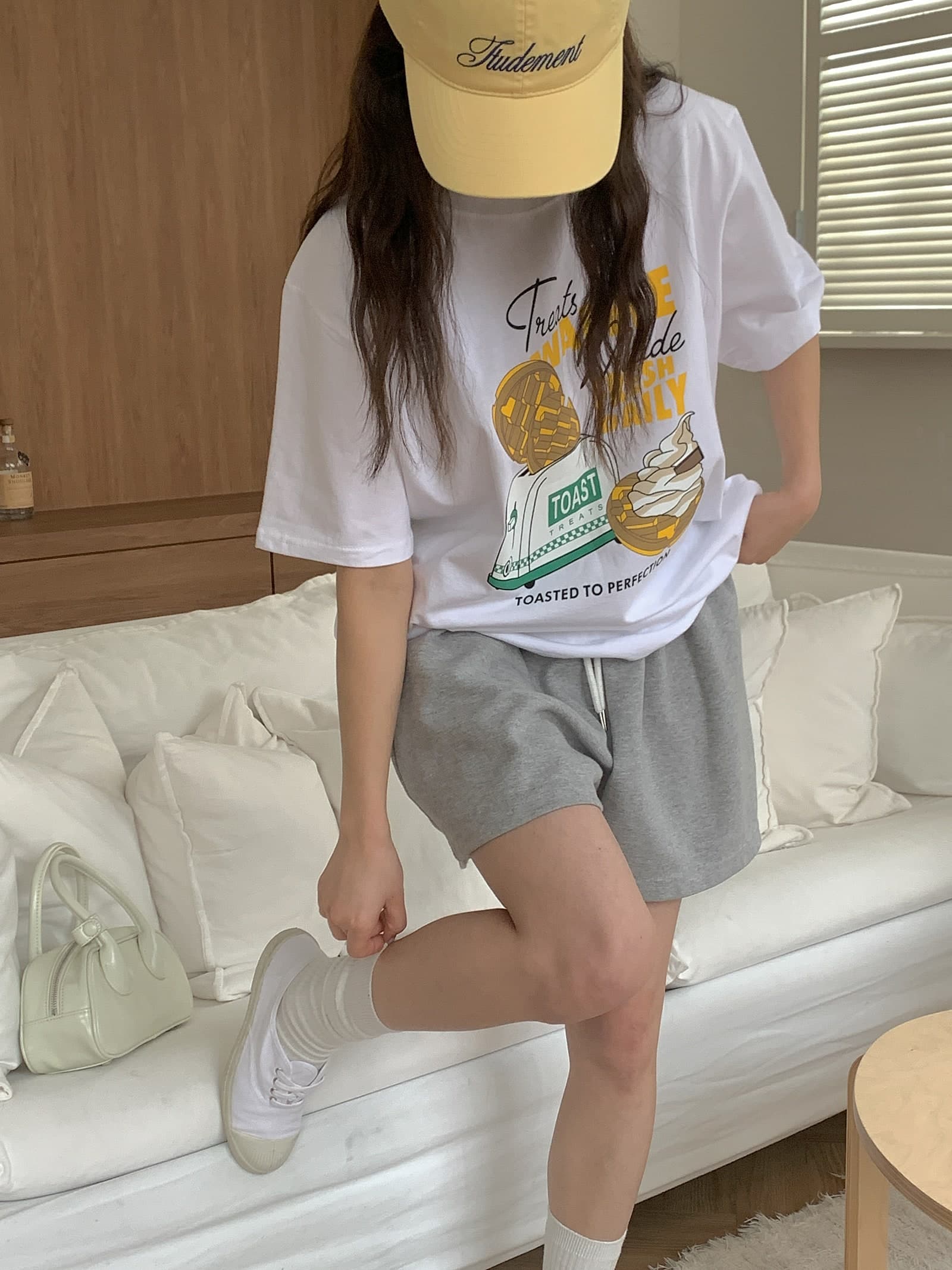 와플 프린팅 박시 오버핏 여자 반팔티 여성 면라운드 티셔츠 2color hover