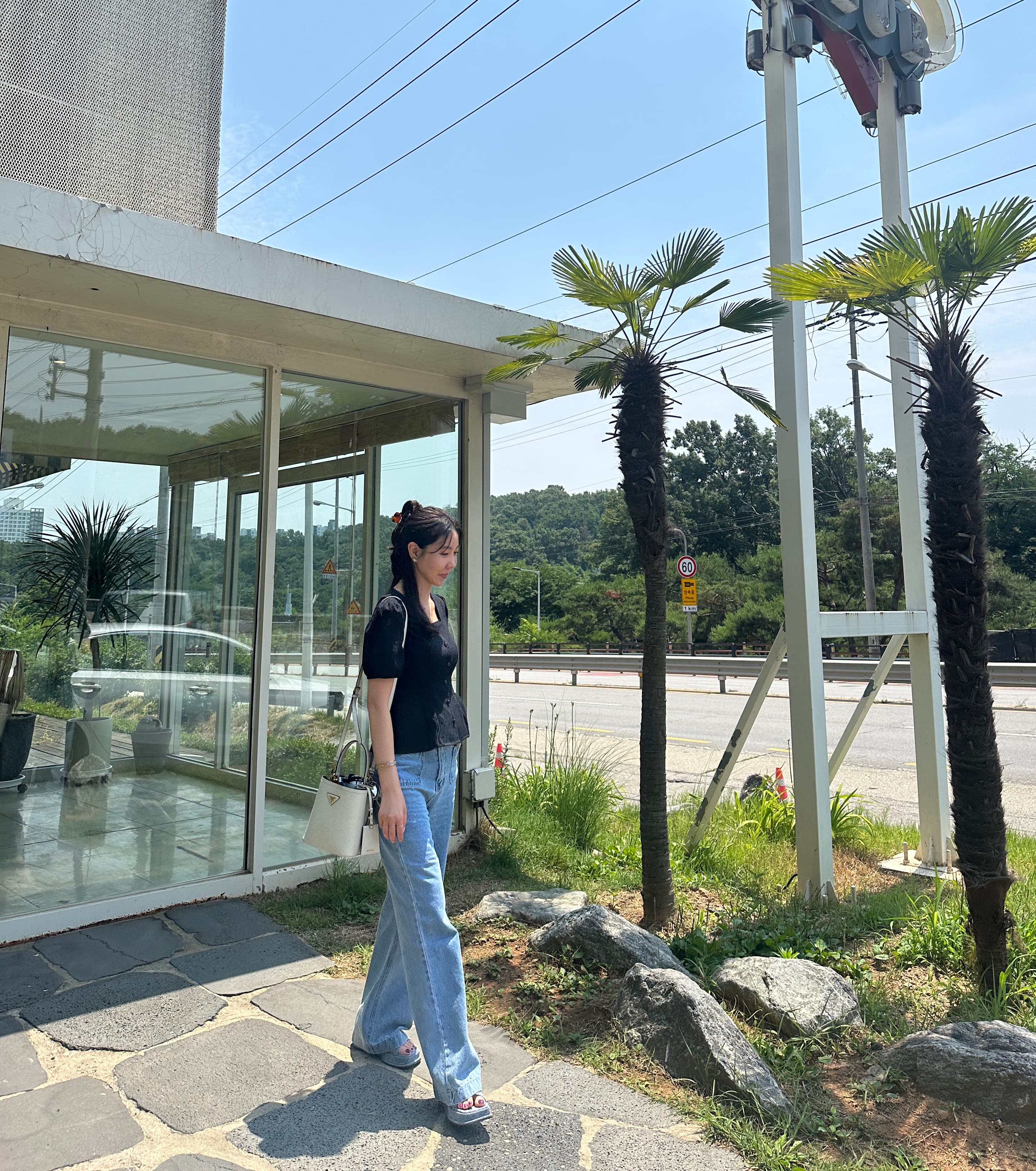 썸네일 6